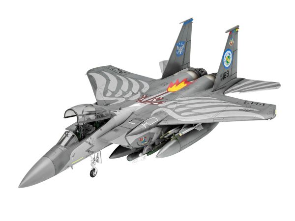 Revell F-15E Strike Eagle - Image 6