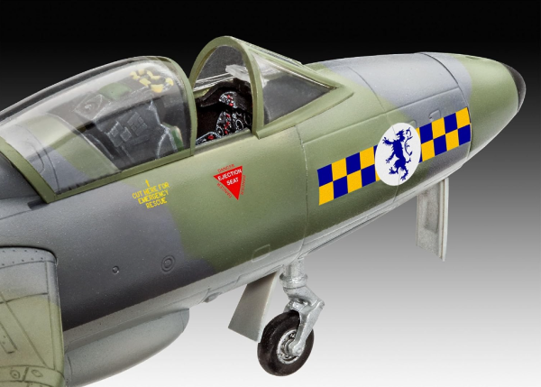 Revell Hawker Hunter FGA. 9 - Image 4