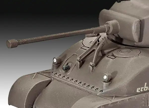 Revell Sherman M4A1 - Image 3